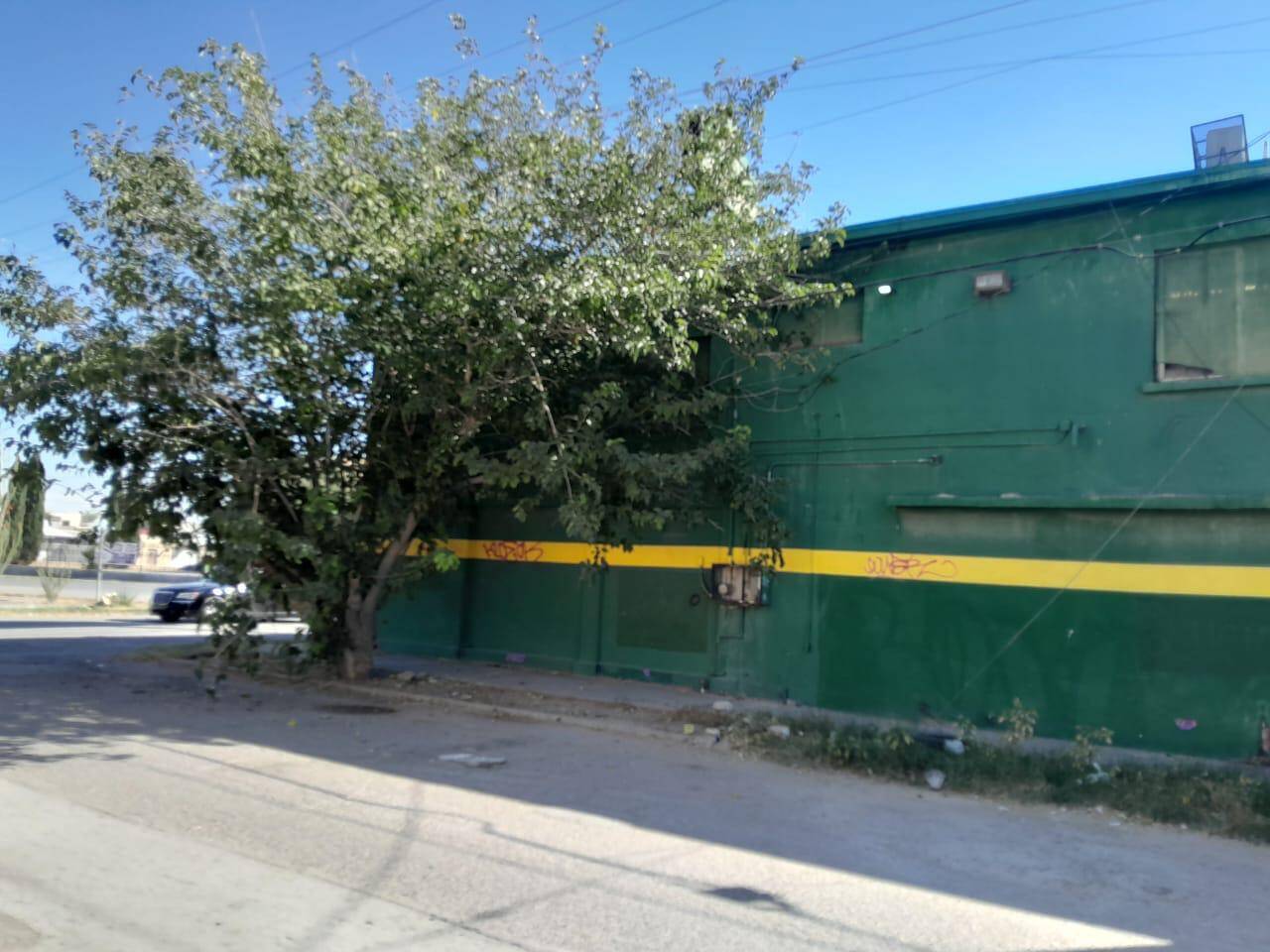 SE RENTA EXCELENTE LOCAL COMERCIAL EN AVENIDA PRINCIPAL