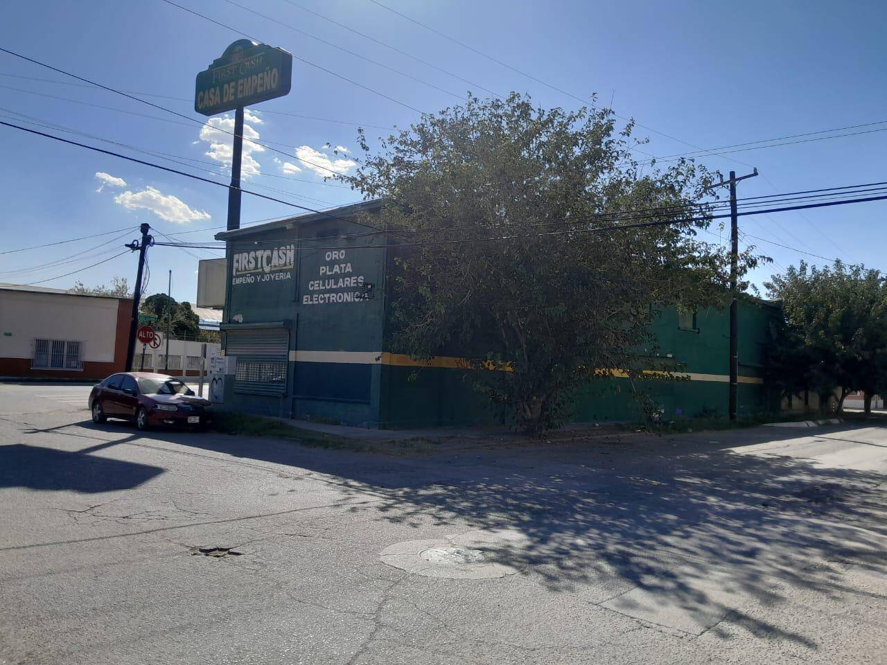 SE RENTA EXCELENTE LOCAL COMERCIAL EN AVENIDA PRINCIPAL