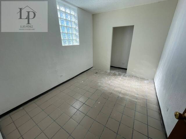 Edificio comercial para Venta en Juárez - 5