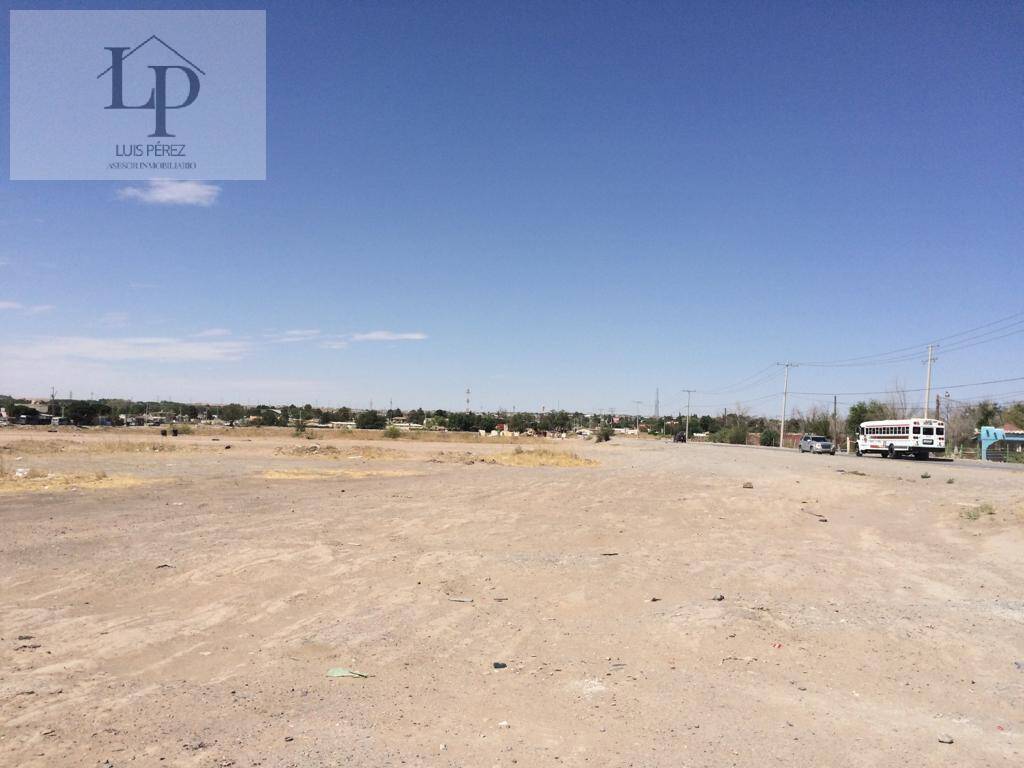 Terreno comercial en venta ideal para desarrollo residencial, o comercial