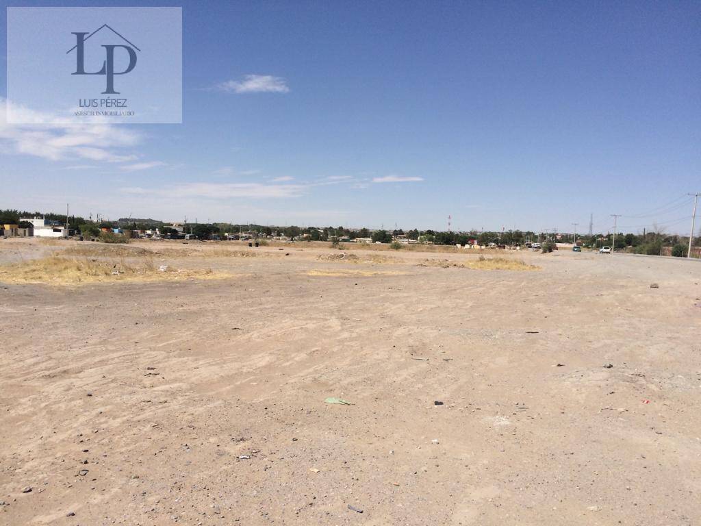 Terreno comercial en venta ideal para desarrollo residencial, o comercial