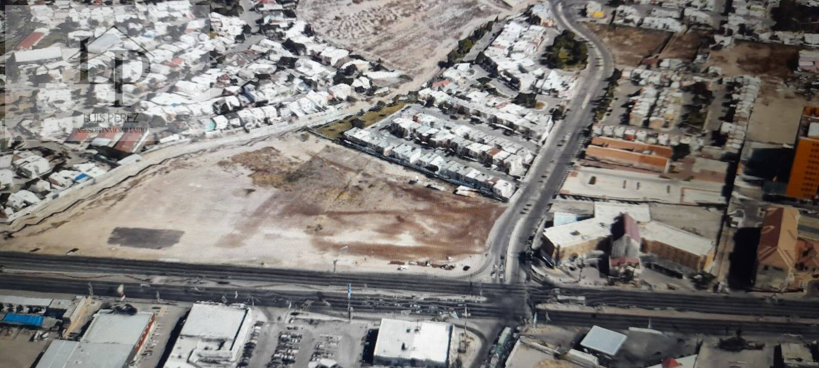 SE VENDE SUPER  TERRENO COMERCIAL CON INIGUALABLE UBICACION