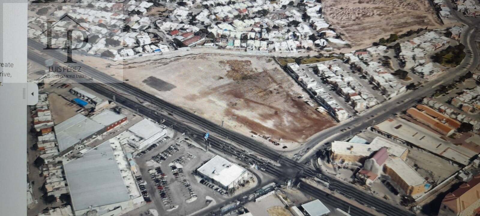 SE VENDE SUPER  TERRENO COMERCIAL CON INIGUALABLE UBICACION