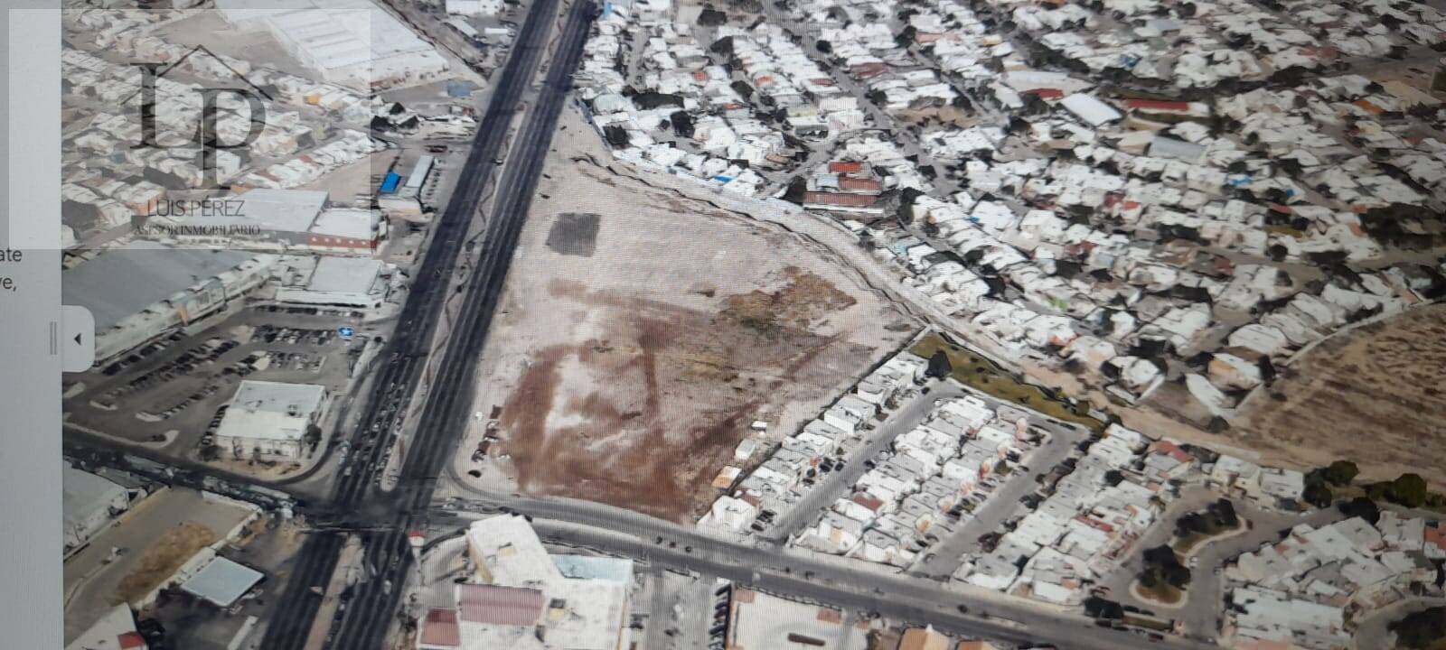 SE VENDE SUPER  TERRENO COMERCIAL CON INIGUALABLE UBICACION