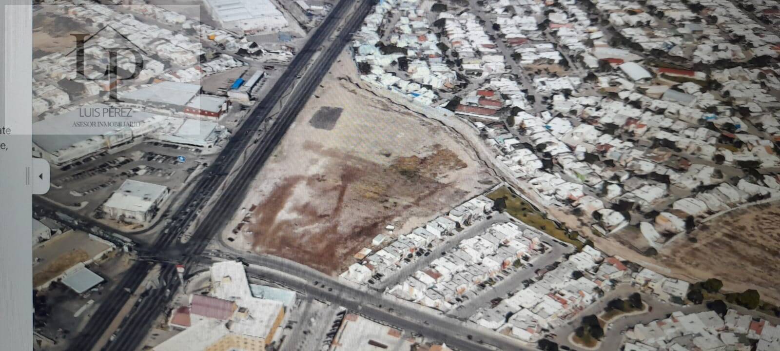 SE VENDE SUPER  TERRENO COMERCIAL CON INIGUALABLE UBICACION