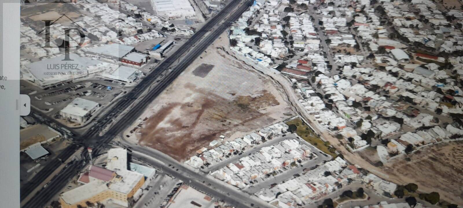 SE VENDE SUPER  TERRENO COMERCIAL CON INIGUALABLE UBICACION