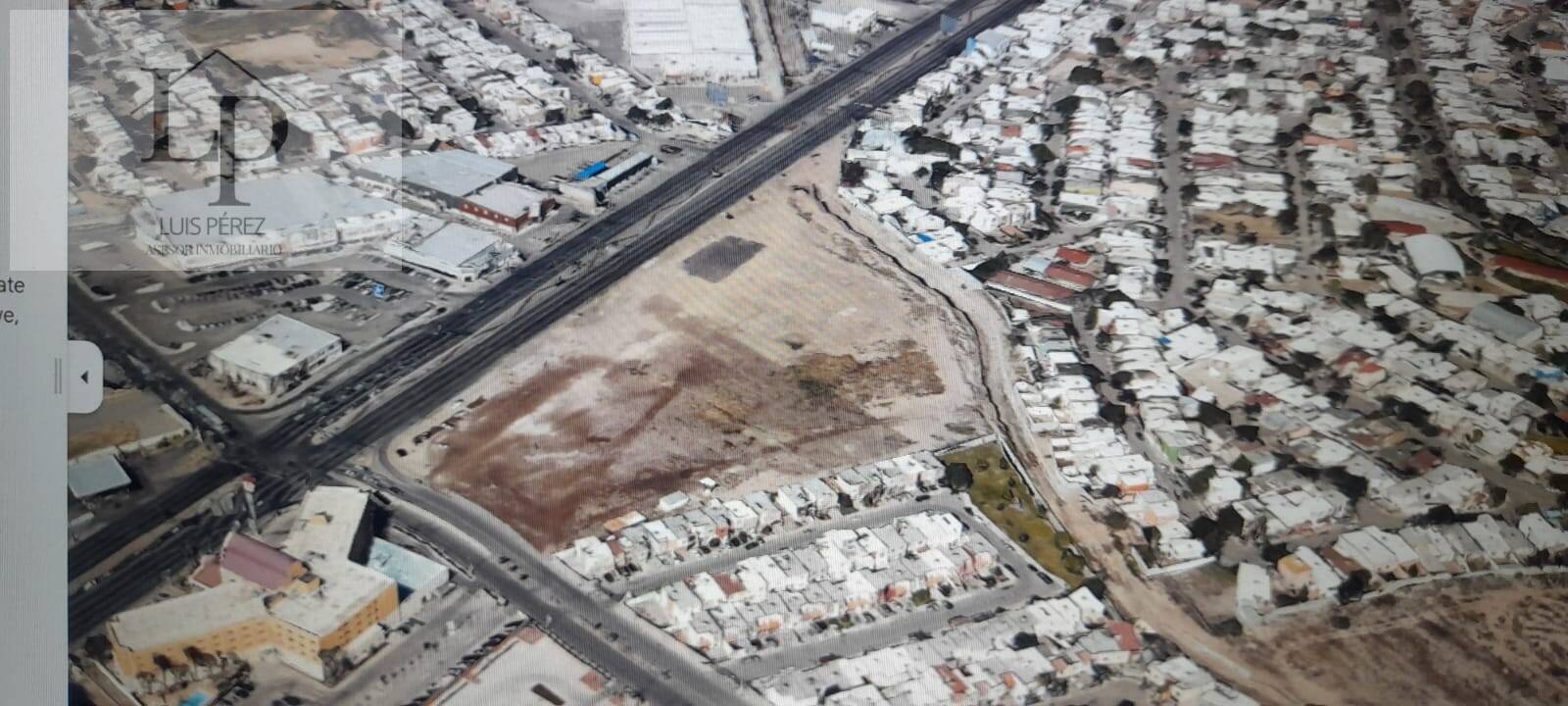 SE VENDE SUPER  TERRENO COMERCIAL CON INIGUALABLE UBICACION