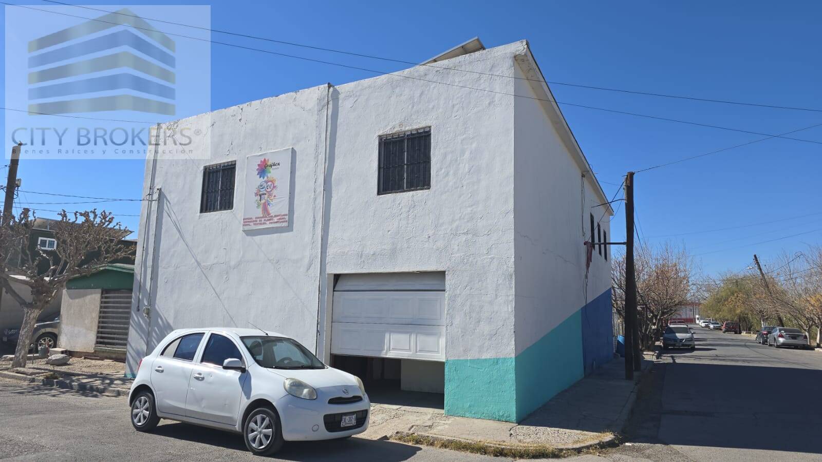 SE RENTAN  AMPLIAS OFICINAS Y , A UNA CUADRA DE PLUTARCO ELIAS CAL