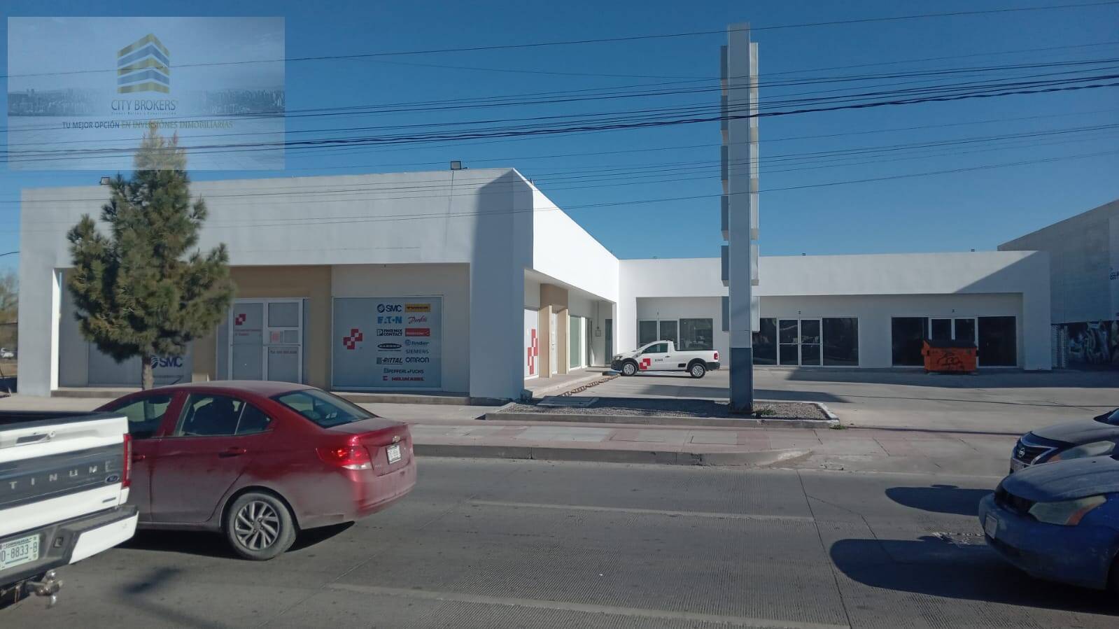 SE RENTA MAGNIFICO LOCAL, SOBRE AVENIDA PRINCIPAL
